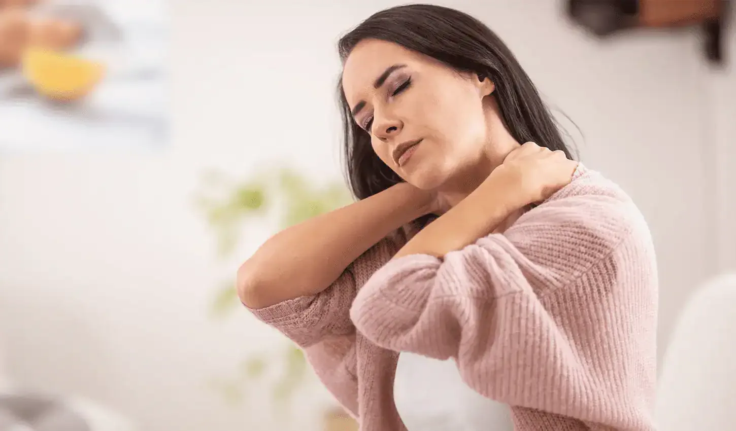 6 Common Symptoms of a Pinched Nerve
