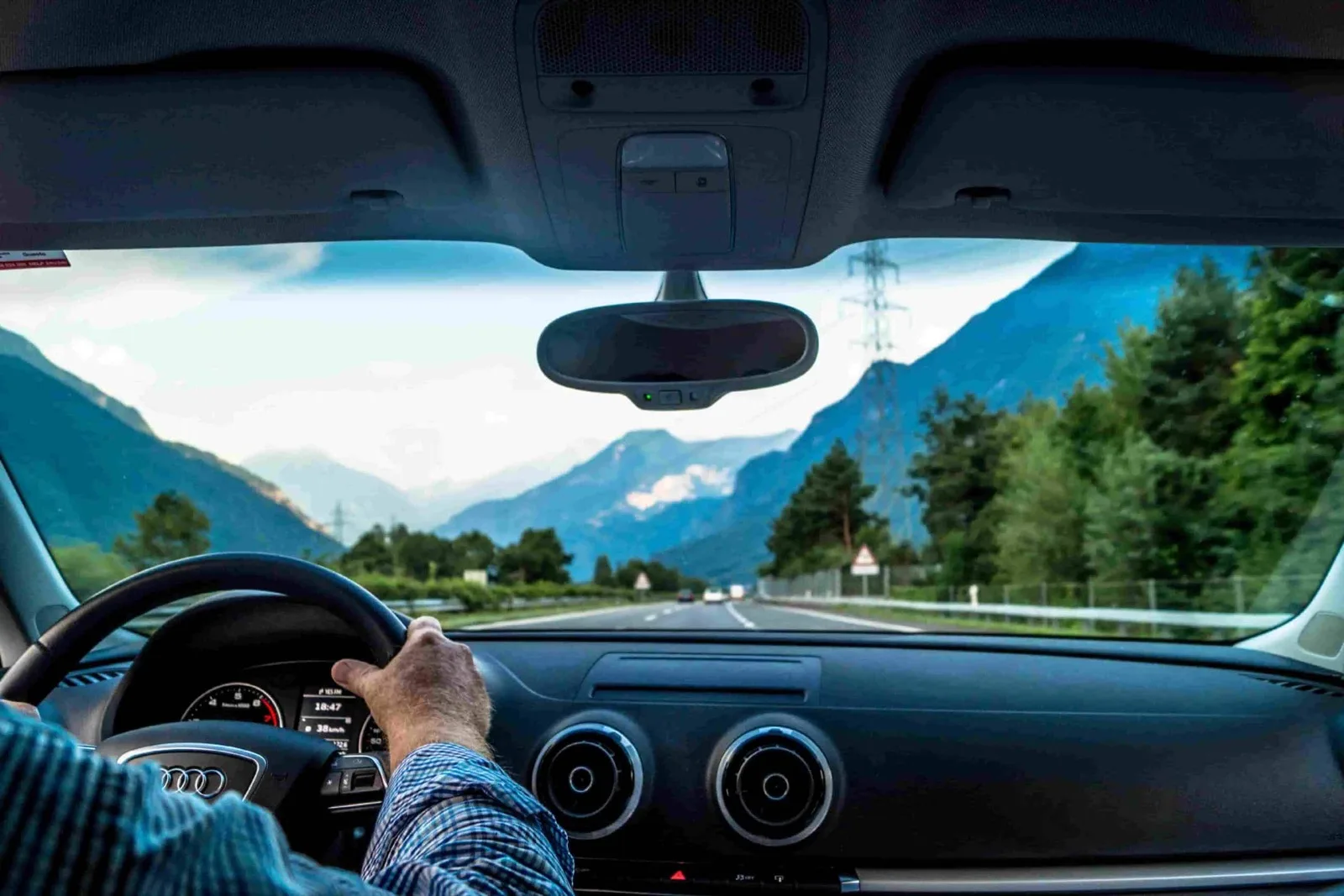 How Do You Relieve Sciatic Nerve Pain While Driving?