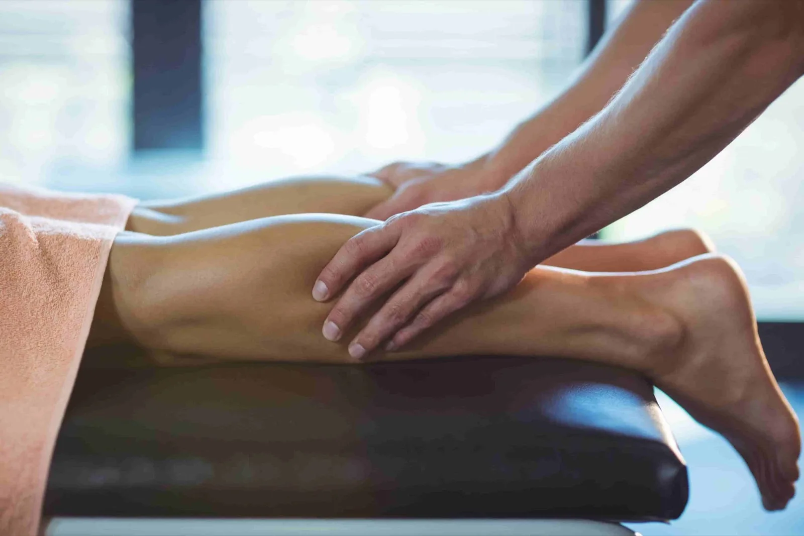 How to Stop Sciatic Pain With a Tennis Ball