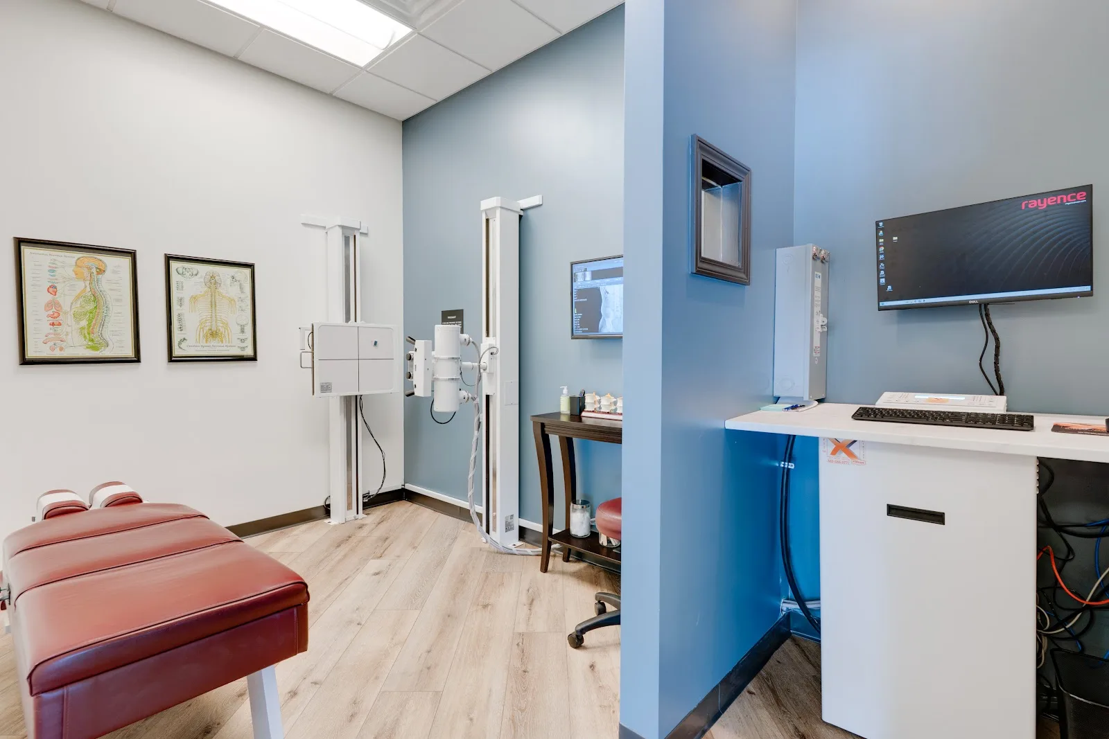 Subluxations care environment at Cool Springs Chiropractic, Franklin TN