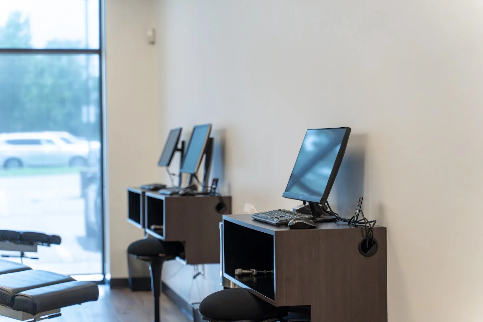 Doctor workstations along the window at Cool Springs Chiropractic